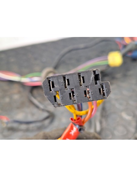 [104455] INSTALACION ELECTRICA - SCANIA SERIE 4 (P/R 94 G) (01/1996 - 01/2004)