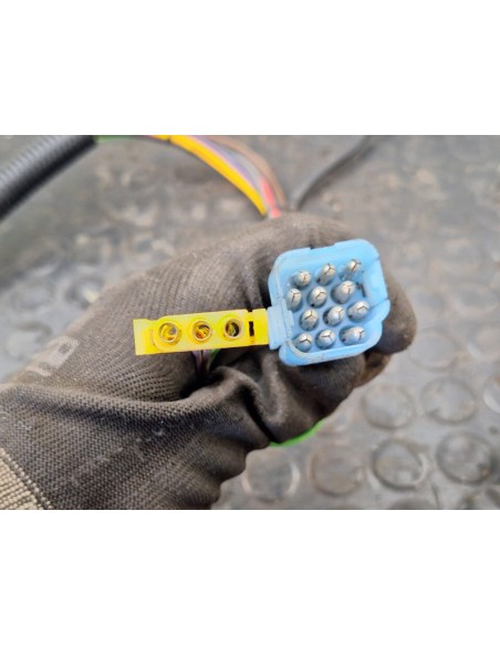 [104455] INSTALACION ELECTRICA - SCANIA SERIE 4 (P/R 94 G) (01/1996 - 01/2004)