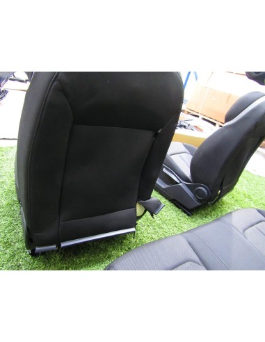 [93009] JUEGO ASIENTOS COMPLETO - AUDI Q2 (GAB)