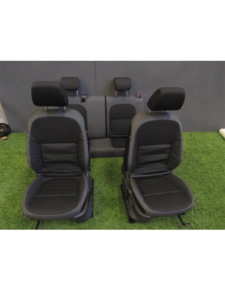 [93154] JUEGO ASIENTOS COMPLETO - SKODA FABIA