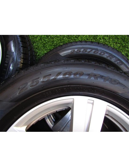 [93402] JUEGO LLANTAS - AUDI Q7 (4M) (01/2015 - 12/2019)