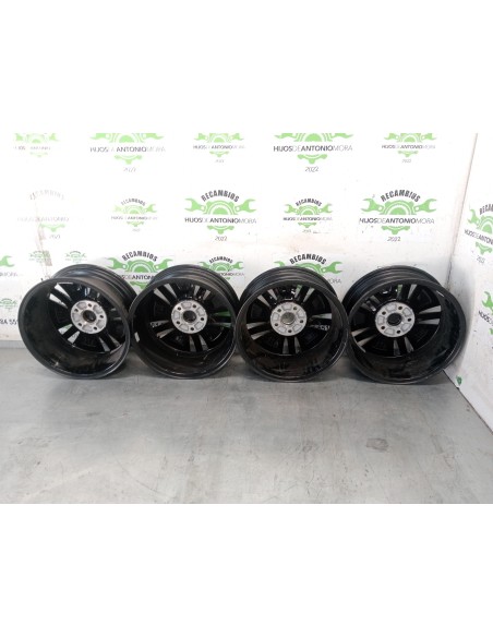 [93612] JUEGO LLANTAS - VOLKSWAGEN GOLF VII LIM. (01/2012 - 12/2017)