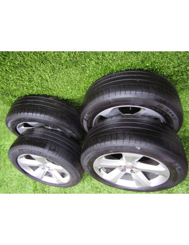 [93222] JUEGO LLANTAS - AUDI Q5 (8R)