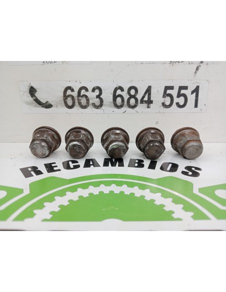 [99910] JUEGO TORNILLOS DE RUEDA - MITSUBISHI MONTERO (L040)