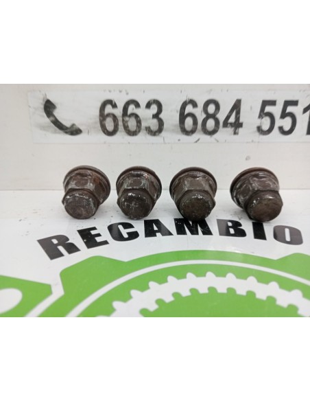 [99913] JUEGO TORNILLOS DE RUEDA - MITSUBISHI MONTERO (L040)