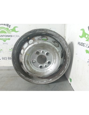 [105572] LLANTA - IVECO DAILY CAJA CERRADA