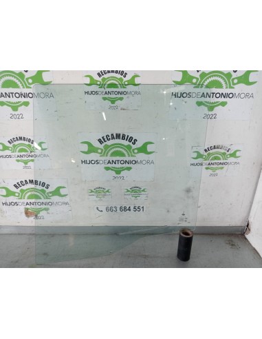 [105231] LUNA DELANTERA DERECHA - NISSAN ATLEON