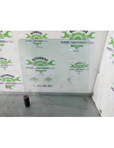 [105231] LUNA DELANTERA DERECHA - NISSAN ATLEON 2