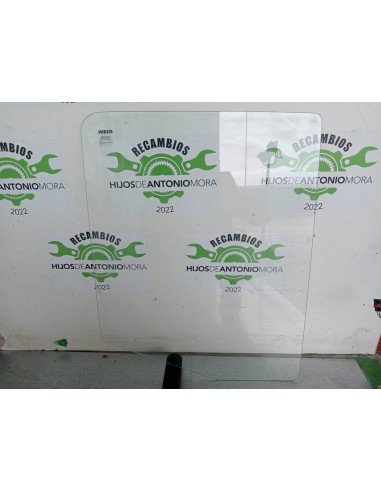 [99966] LUNA DELANTERA DERECHA - IVECO...