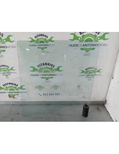 [105230] LUNA DELANTERA DERECHA - NISSAN ATLEON