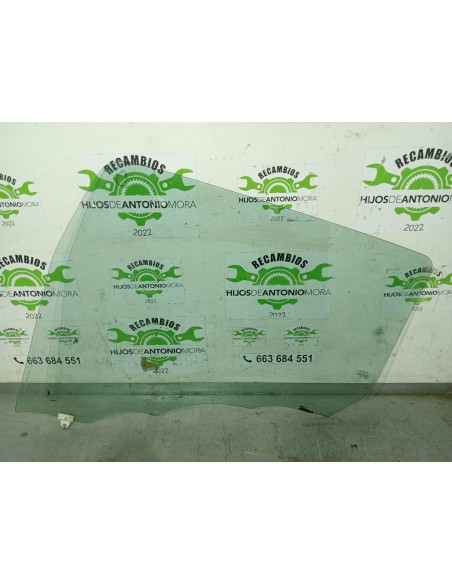 [105727] LUNA DELANTERA DERECHA - RENAULT MAXITY (01/2007 - 01/2011)