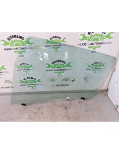 [103112] LUNA DELANTERA DERECHA - NISSAN NT400 CABSTAR...