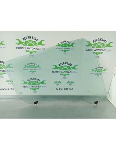 [98949] LUNA DELANTERA DERECHA - NISSAN CABSTAR...