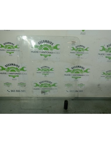 [106304] LUNA DELANTERA IZQUIERDA - IVECO...