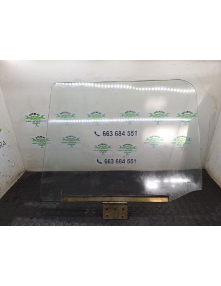 [106514] LUNA DELANTERA IZQUIERDA - NISSAN ECO - T 100.45/78 KW/E2 (01/1996 - ...)