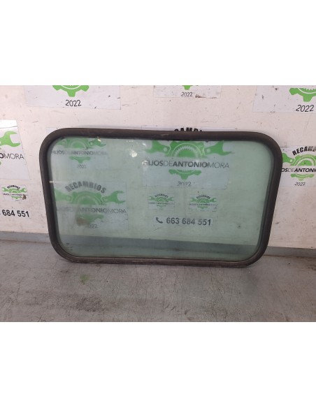 [105279] LUNA TRASERA - NISSAN ATLEON