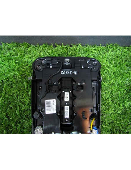 [93317] LUZ CENTRAL INTERIOR - AUDI SQ7 (4M)