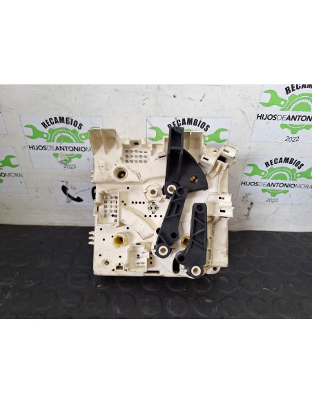 [105027] MANDO CALEFACCION / AIRE ACONDICIONADO - MERCEDES ACTROS 2-EJES 6-CIL. SERIE/BM (01/1996 - 12/2003)