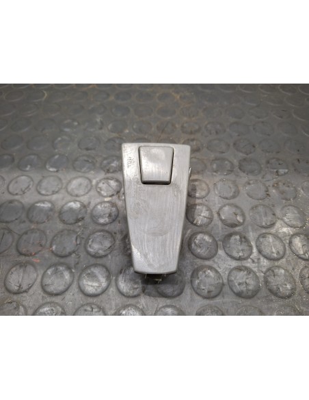 [106503] MANDO ELEVALUNAS DELANTERO DERECHO - VOLVO FH 12 2002 - (01/2002 - 01/2006)