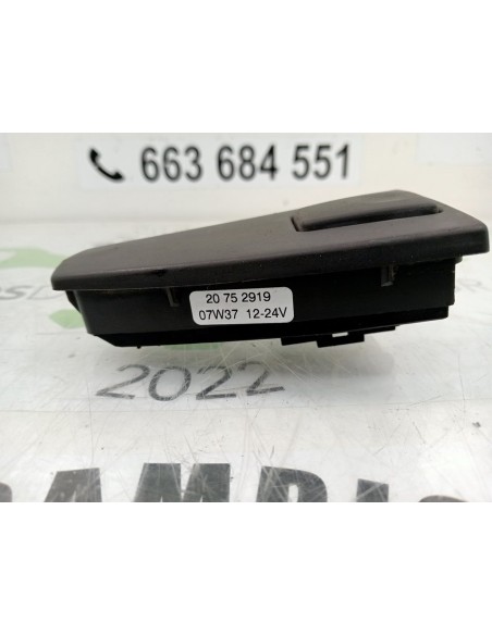 [96288] MANDO ELEVALUNAS DELANTERO DERECHO - VOLVO FH 12 ASTA 2001 E2 / E3