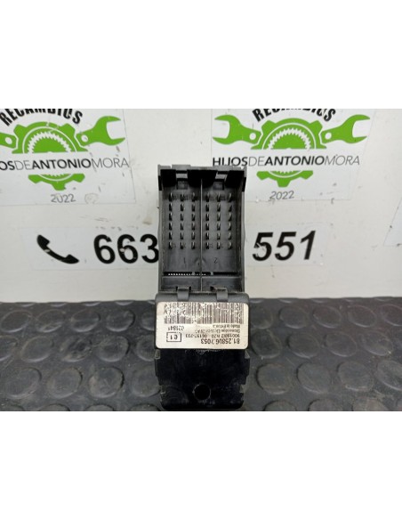 [98563] MANDO ELEVALUNAS DELANTERO DERECHO - MAN TG - A 41.XXX