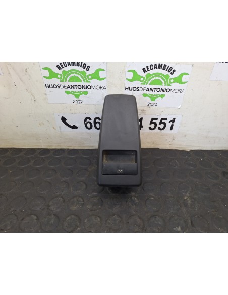 [106777] MANDO ELEVALUNAS DELANTERO DERECHO - MAN TGX 18.XXX (01/2007 - 12/2017)