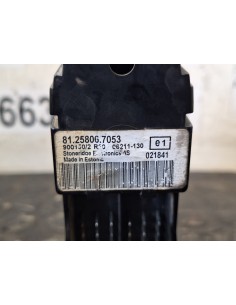 [105690] MANDO ELEVALUNAS DELANTERO DERECHO - MAN TG - A...