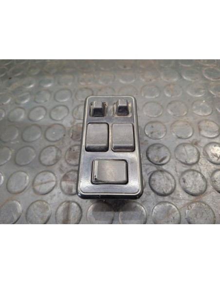 [102489] MANDO ELEVALUNAS DELANTERO IZQUIERDO  - DAF SERIE CF 85 DESDE 01