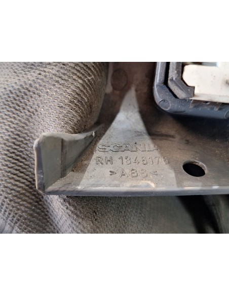 [103671] MANDO ELEVALUNAS DELANTERO IZQUIERDO  - SCANIA SERIE 4 (P/R 94 G) (01/1996 - 01/2004)