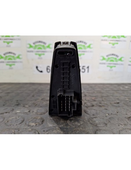 [103439] MANDO ELEVALUNAS DELANTERO IZQUIERDO  - VOLVO FH 12 ASTA 2001 E2 / E3