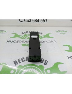 [95742] MANDO ELEVALUNAS DELANTERO IZQUIERDO  - MERCEDES...