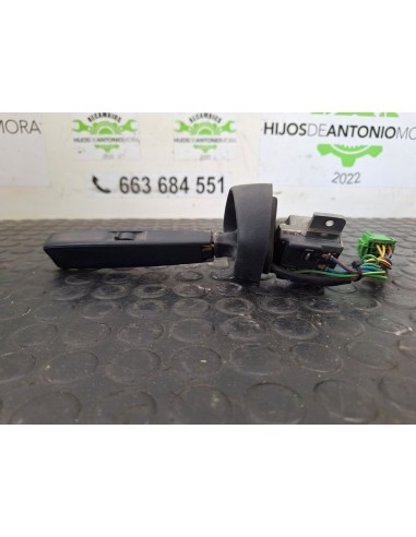 [100768] MANDO LIMPIA - VOLVO FH 12 ASTA 2001...