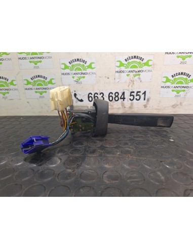 [104053] MANDO LUCES - VOLVO FH 12 ASTA 2001 E2...