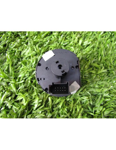 [94169] MANDO LUCES - VOLKSWAGEN UP! (122) (01/2016 - 12/2018)