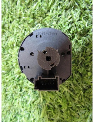 [94094] MANDO LUCES - VOLKSWAGEN UP! (122)...