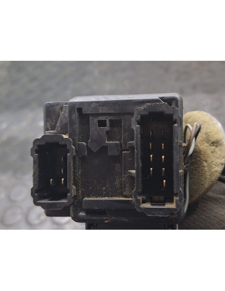 [105457] MANDO LUCES - VOLVO FL XXX (01/2006 - 01/2013)