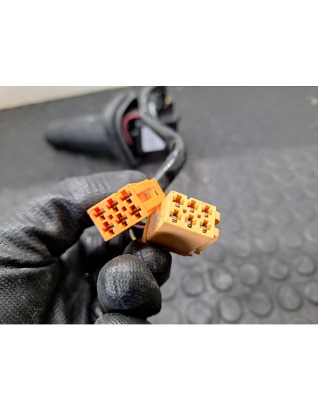 [106466] MANDO LUCES - MAN TGX 18.XXX (01/2007 - 12/2017)