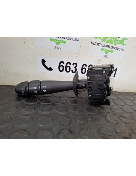 [106357] MANDO LUCES - RENAULT MASTER MAXI CAJA CERRADA (01/2002 - ...)