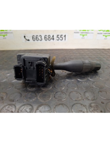 [104325] MANDO LUCES - RENAULT MIDLUM (01/2000 - 12/2013)