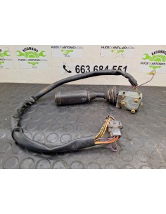 [104251] MANDO LUCES/LIMPIA/INTERMITENCIA - MAN 8.163 2