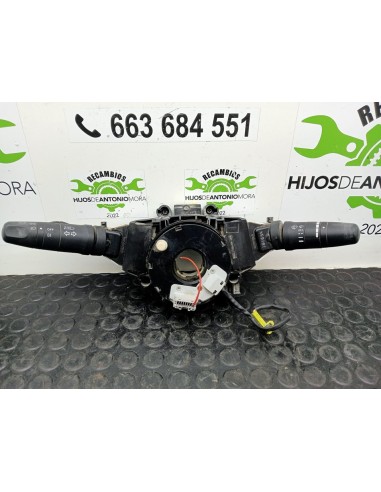 [98667] MANDO LUCES/LIMPIA/INTERMITENCIA -...