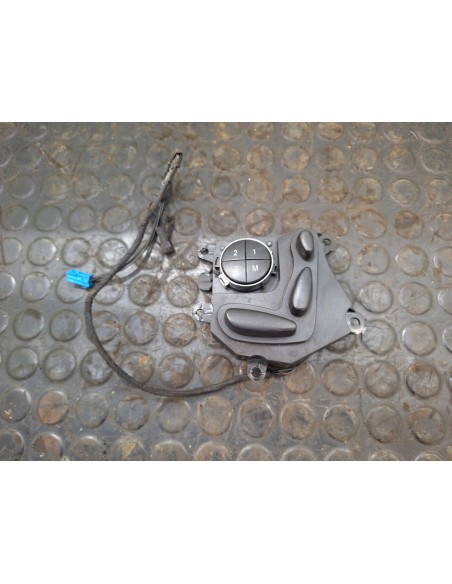 [104557] MANDO REGULACION ASIENTO - MERCEDES CLASE GLS (W166) (01/2015 - ...)