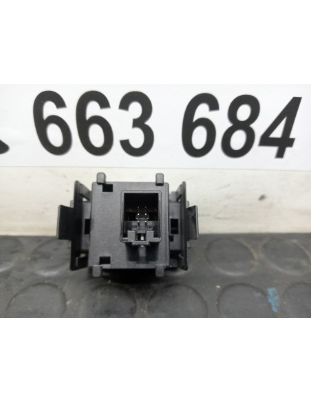 [106257] MANDO REGULADOR DE LUCES - SKODA FABIA