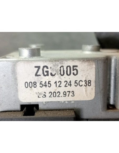 [98492] MANDO RETARDER - MERCEDES ATEGO 2-EJES 18 T /BM 950/2/4 (01/1997 - 12/2004)