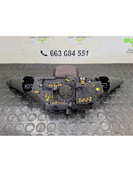 [102045] MANDO VOLANTE - MERCEDES VITO CAJA CERRADA 6.03 -