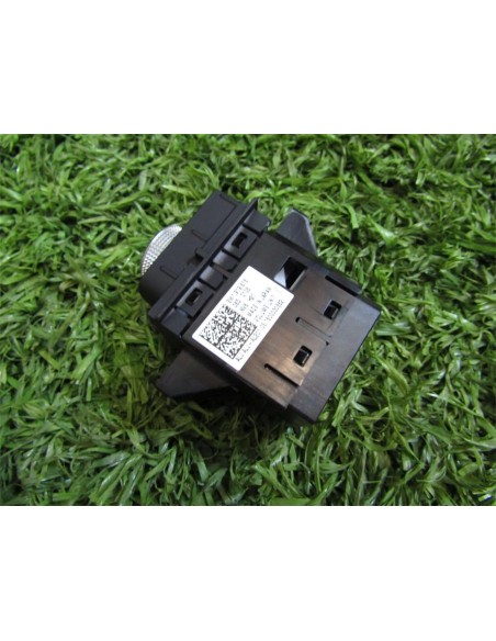 [92707] MANDO VOLUMEN/RADIO - AUDI A4 ALLROAD QUATTRO (8WH) (01/2016 - 01/2019)