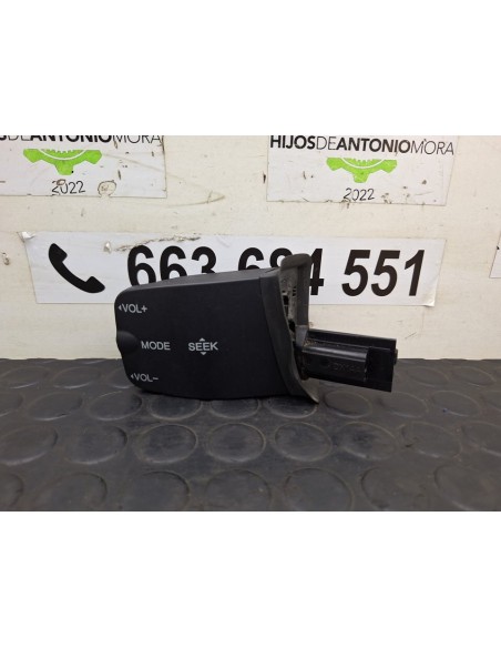 [101411] MANDO VOLUMEN/RADIO - FORD TRANSIT CAJA CERRADA '06