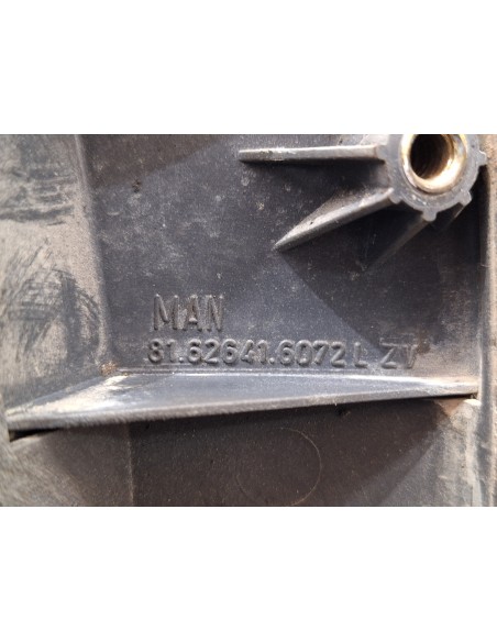 [105857] MANETA EXTERIOR LATERAL IZQUIERDA - MAN TG-A 32.XXX