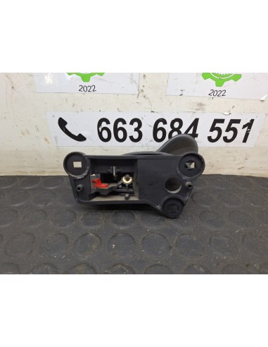 [106712] MANETA INTERIOR DELANTERA DERECHA -...