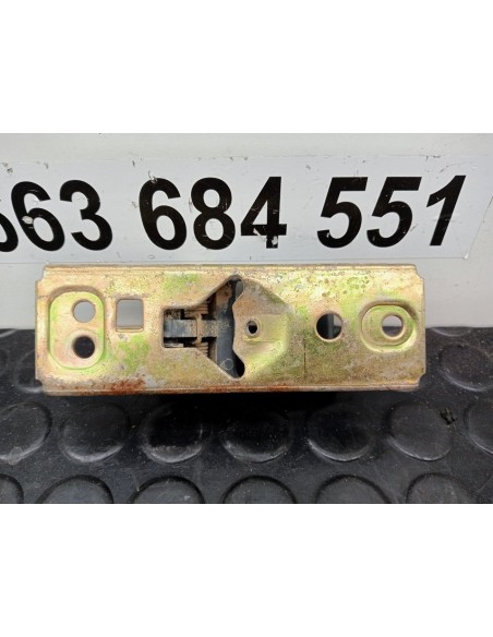 [97897] MANETA INTERIOR DELANTERA DERECHA - NISSAN ECO - T 100.45/78 KW/E2 (01/1996 - ...)